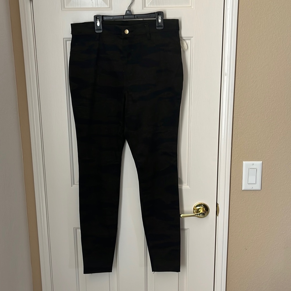 Time and true Jeggings Camo print